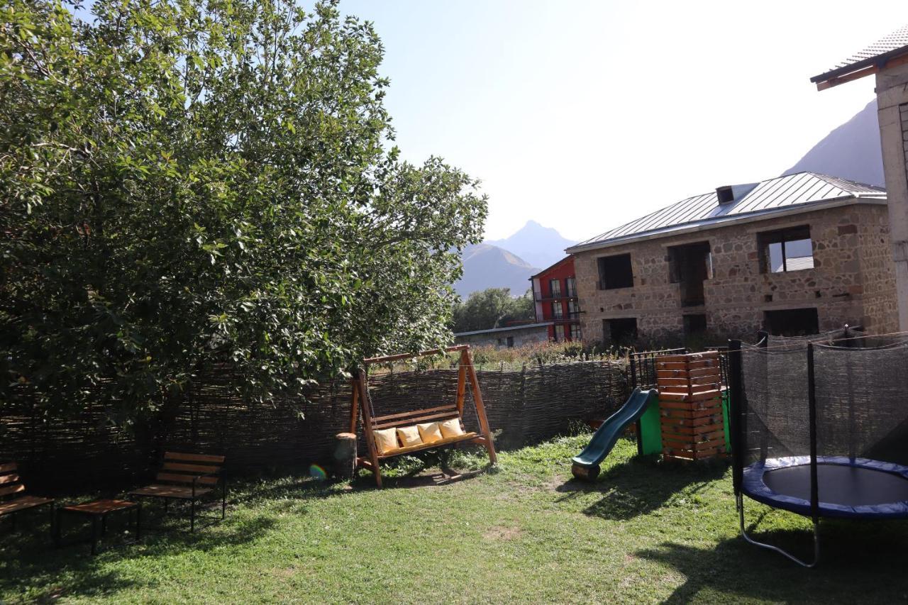Kazbegi Cottages Esterno foto