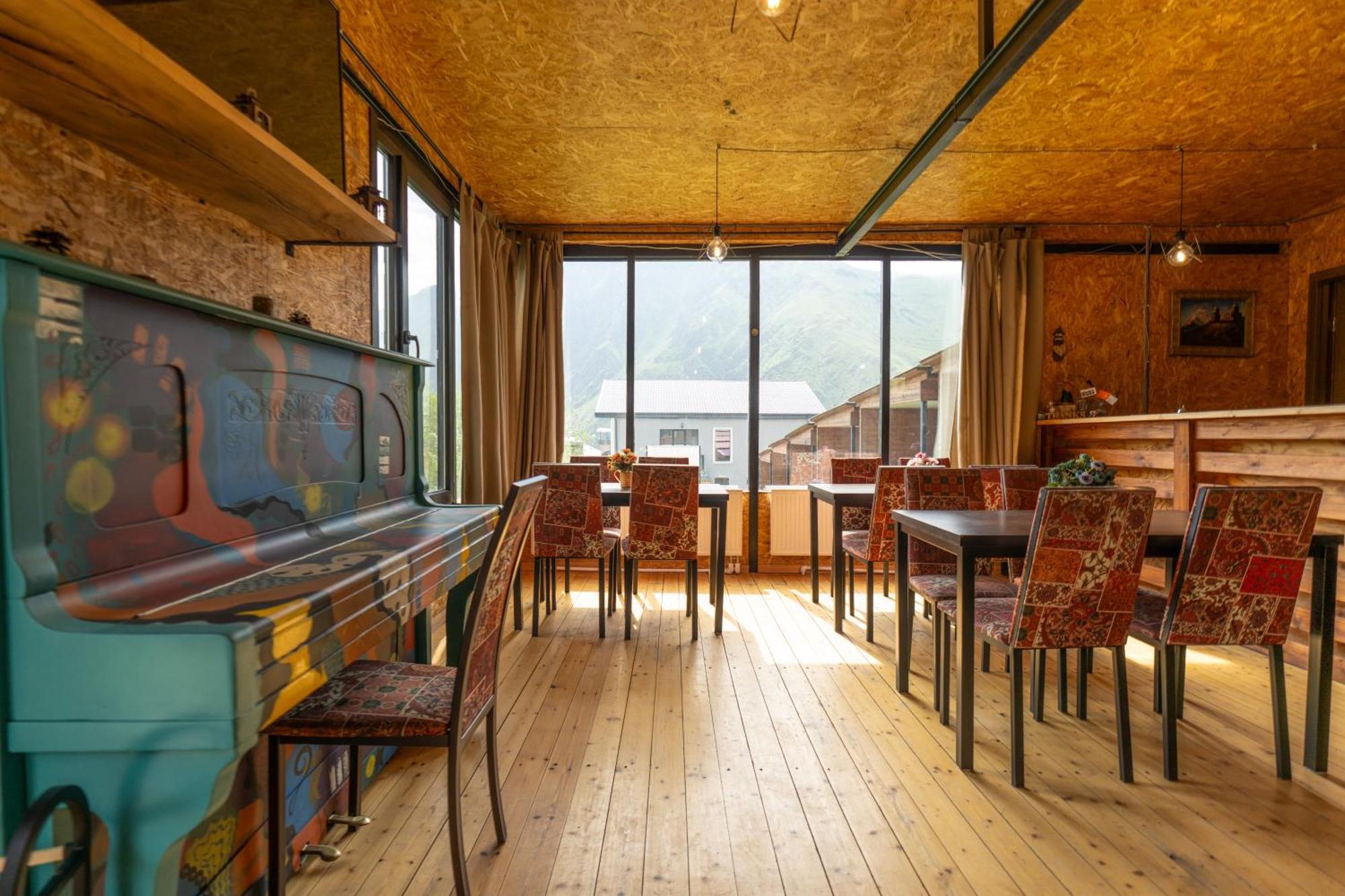 Kazbegi Cottages Esterno foto