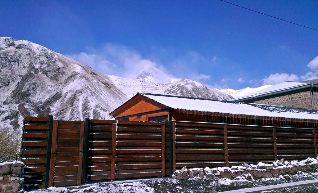 Kazbegi Cottages Esterno foto