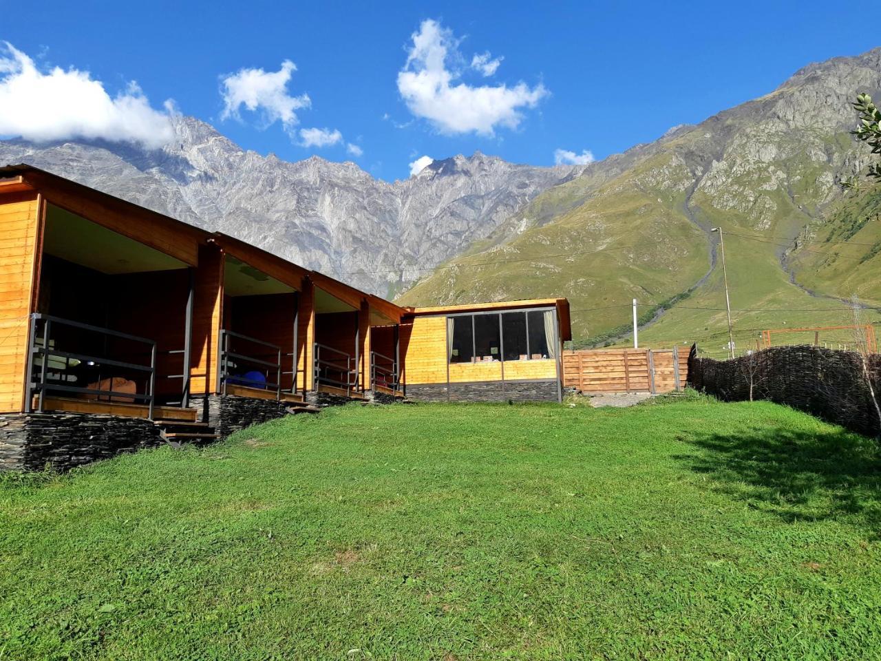 Kazbegi Cottages Esterno foto